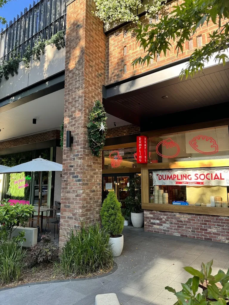 Dumpling Social restaurant in Isaacs