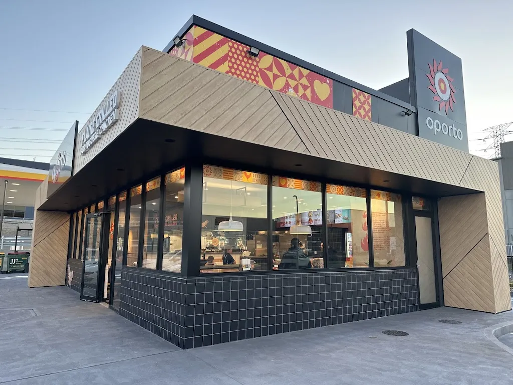 Oporto Boolaroo restaurant in Kotara