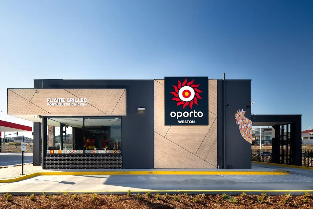 Oporto Weston restaurant in Isaacs