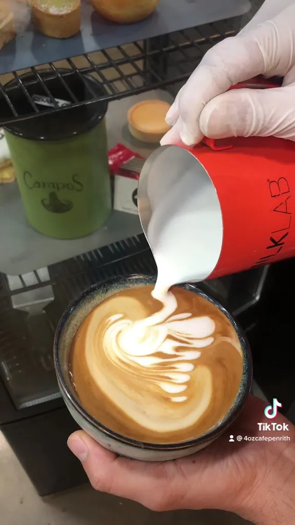 4oz & Co Cafe_Llandilo_slider_bild_2