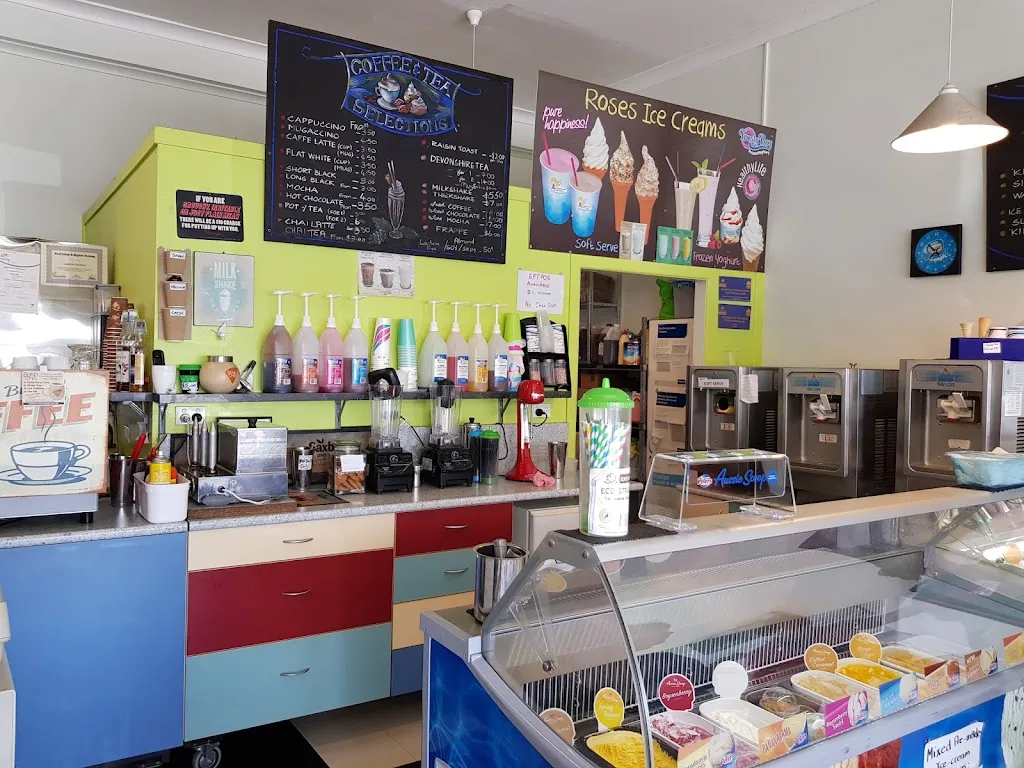 Rose's Cafe restaurant in Macksville