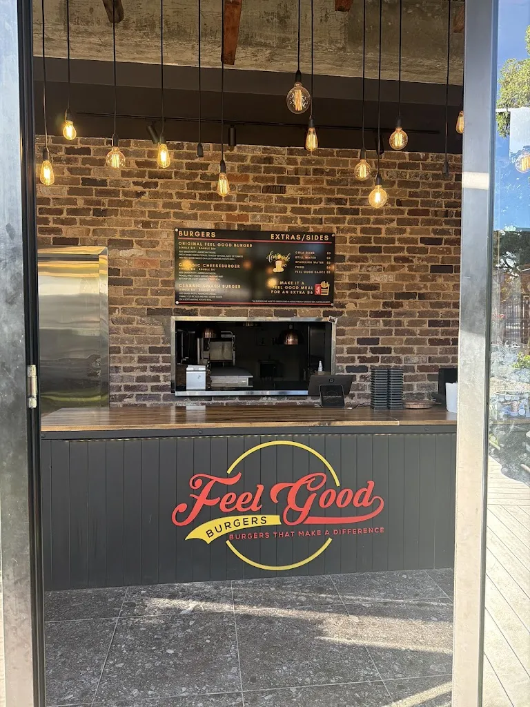 Feel Good Burgers Rhodes restaurant in Melrose Park