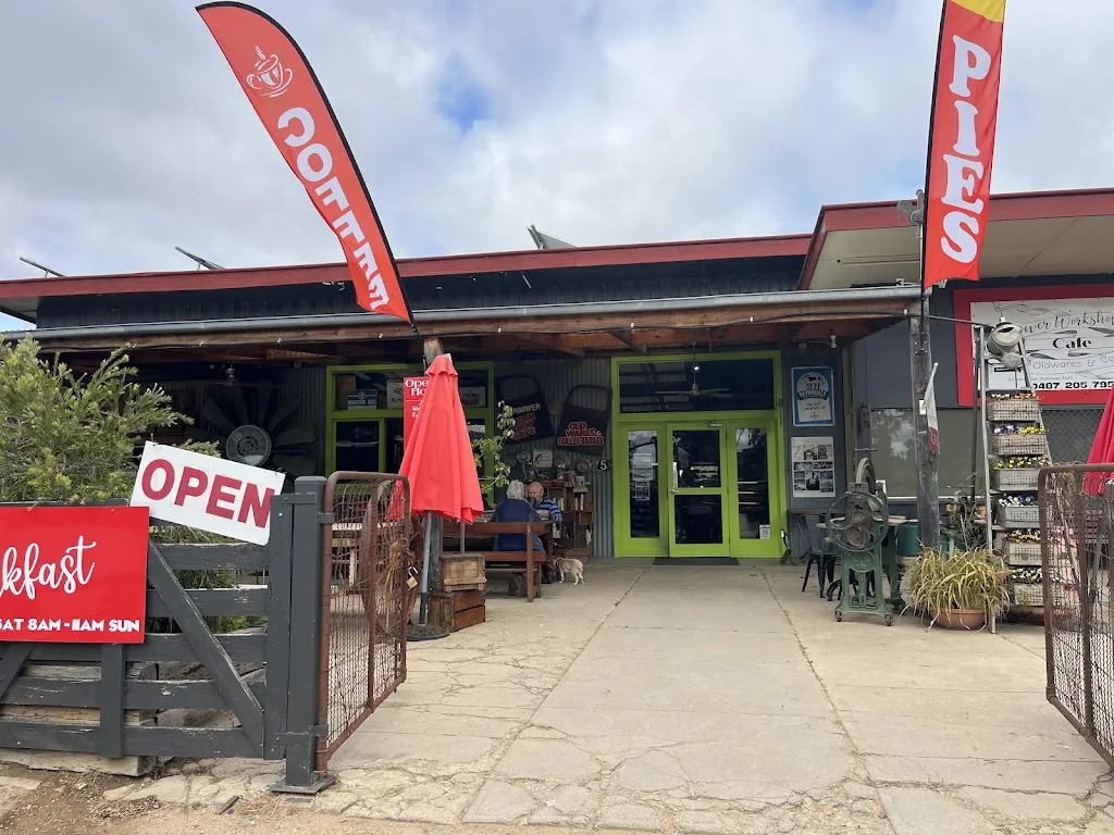 Gunbower Workshop Cafe_Mulwala_slider_bild_1