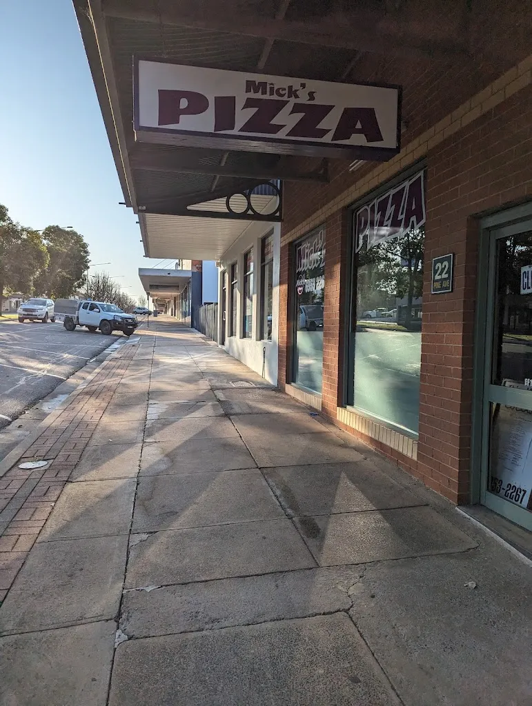 Mick's Pizza_Narraweena_slider_bild_3