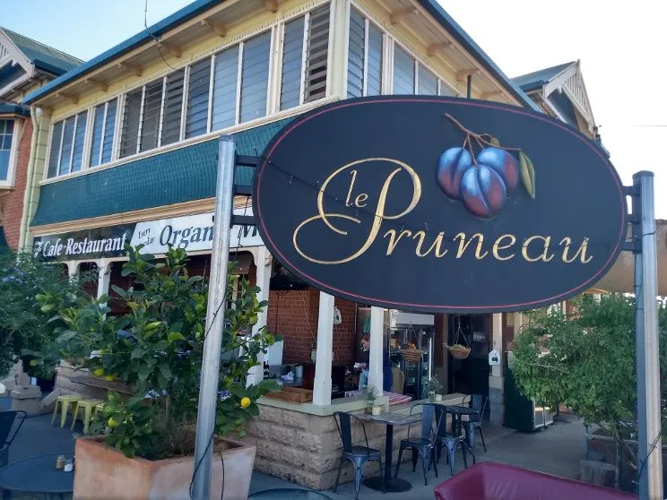 Le Pruneau restaurant in Paddington