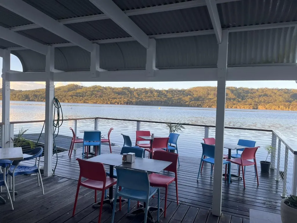 Frothy Coffee Boatshed restaurant in Smiths Lake