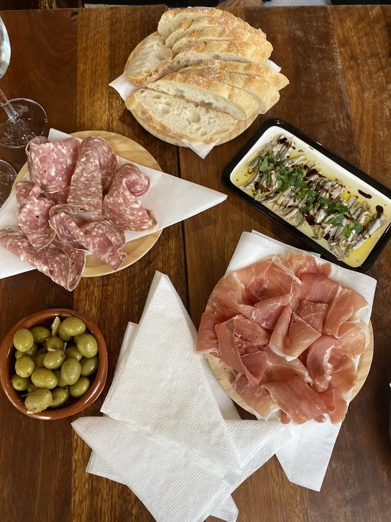 Bentham St Bar Tapas Pizza_Barton_slider_bild_2