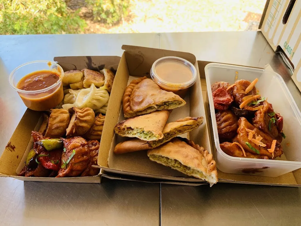Early Bird Xpresso (nepalese food truck) restaurant in McKellar