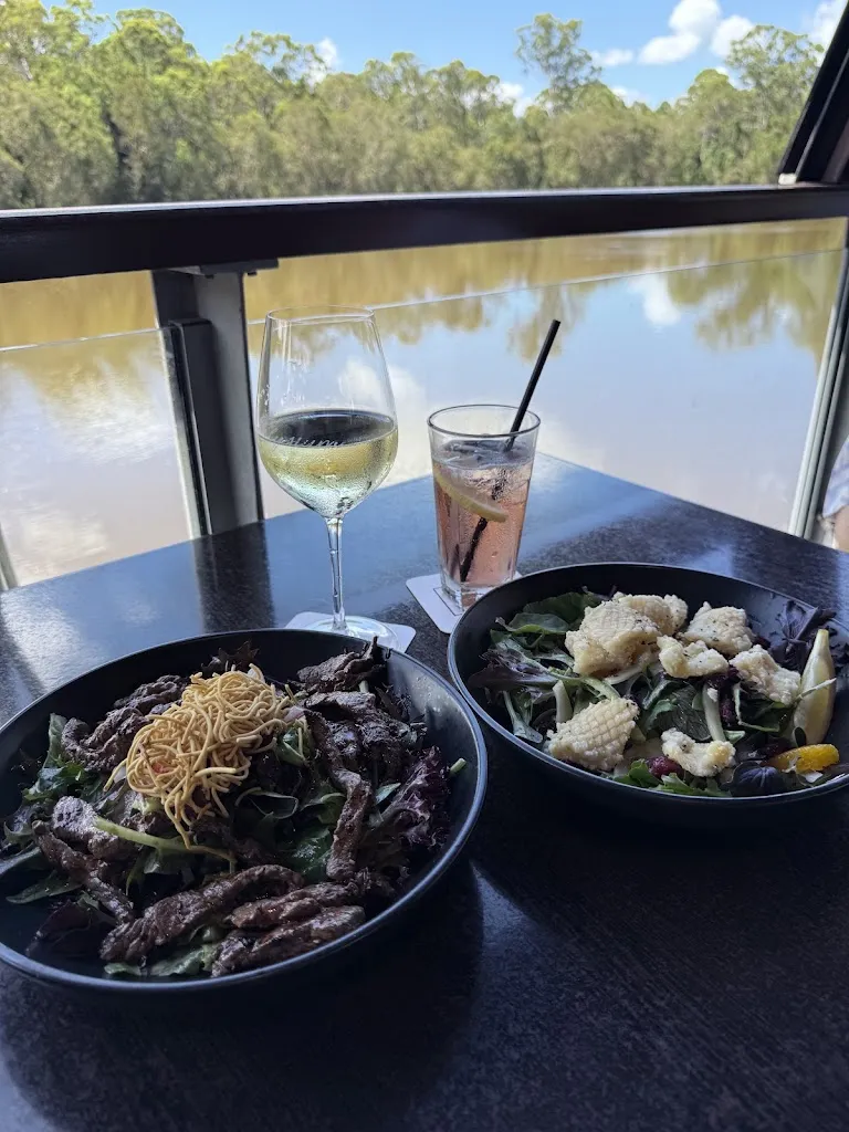 Erin King_Elysium Restaurant & Bar_Capalaba_bewertung