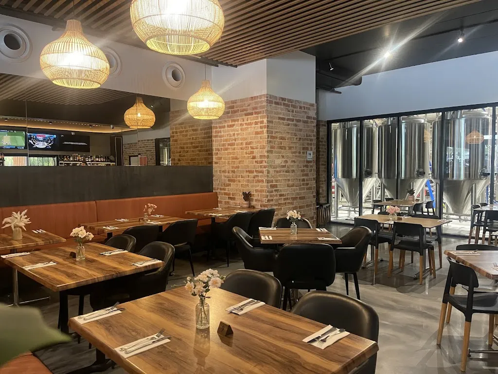 Crafty Monk Brewing Pty Ltd restaurant in Gumdale