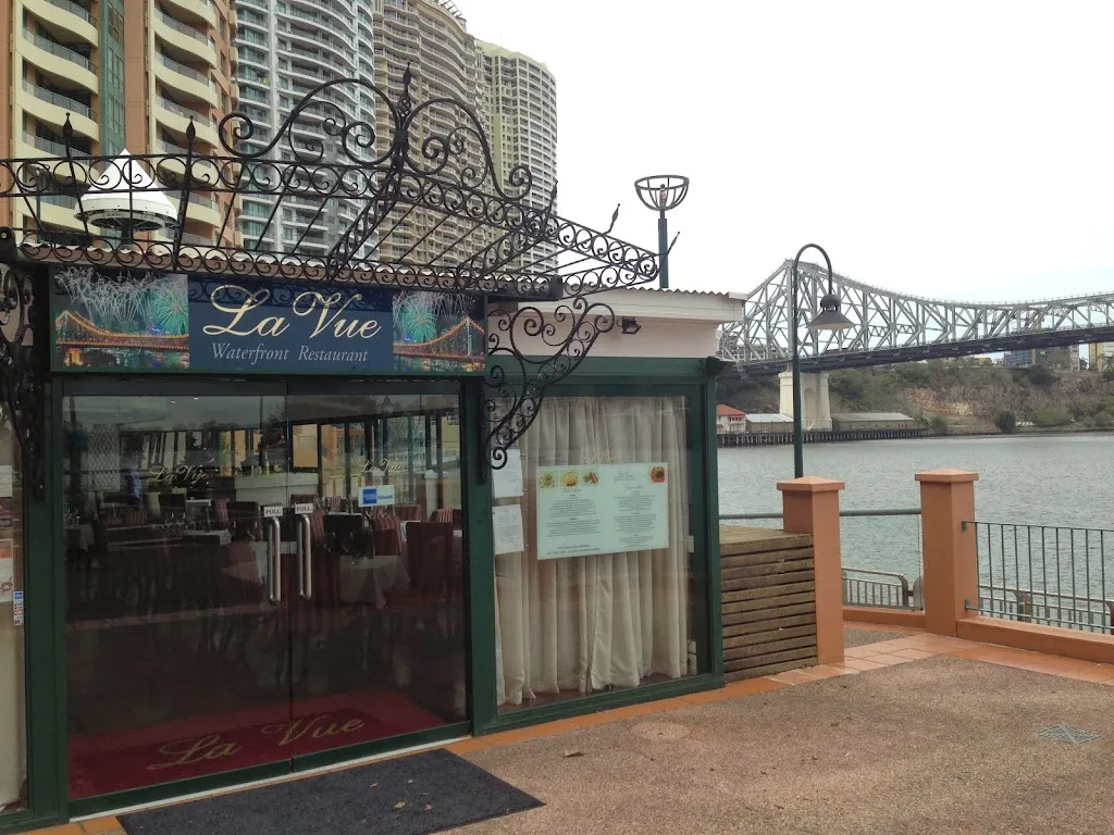 La Vue Waterfront Restaurant restaurant in Indooroopilly