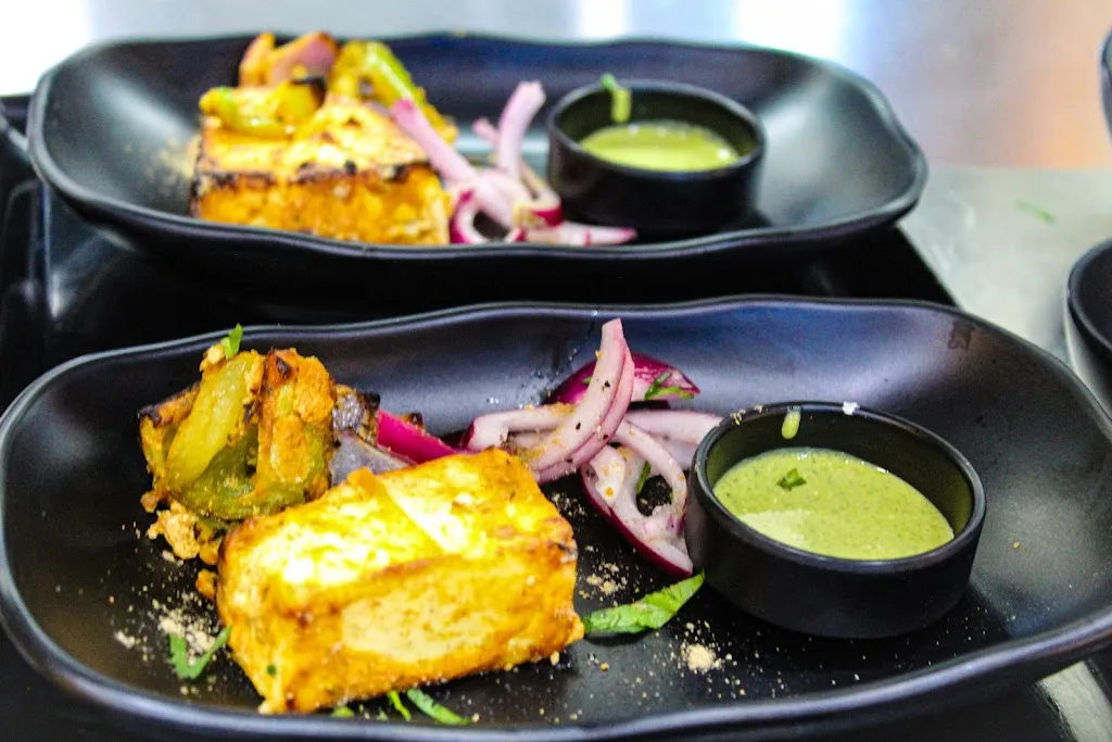 Tadka Street_Sippy Downs_slider_bild_3