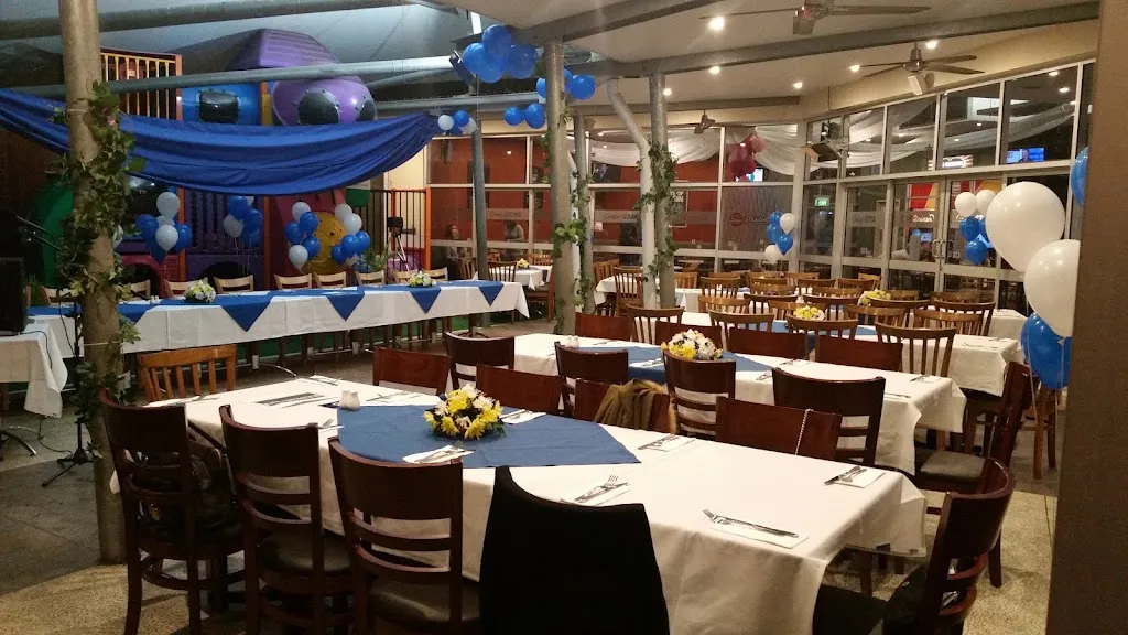 Victoria Point Tavern restaurant in Victoria Point