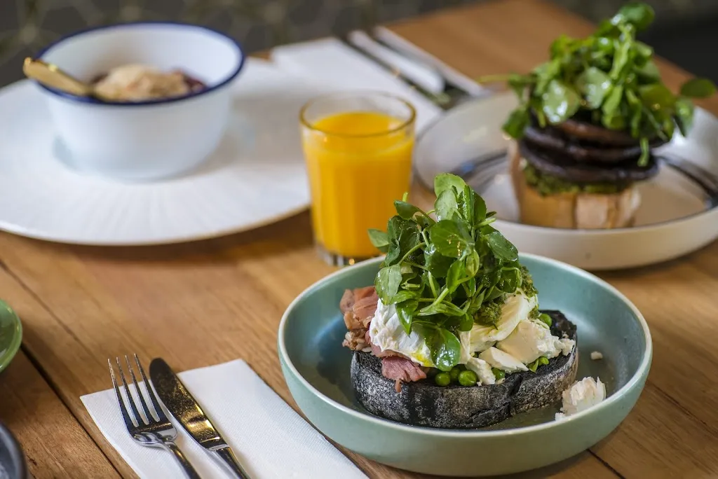 FRED Eatery_Aldgate_slider_bild_3