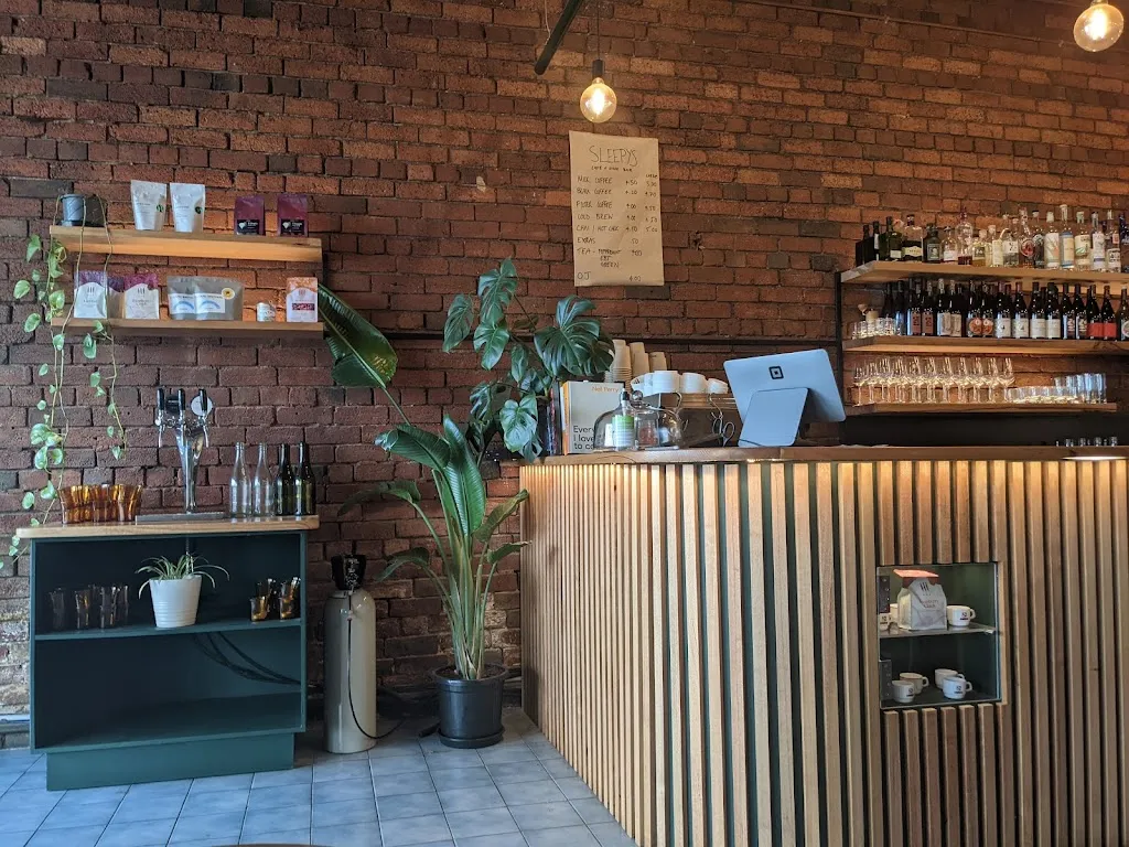 Sleepy's Cafe & Wine Bar restaurant in Brompton