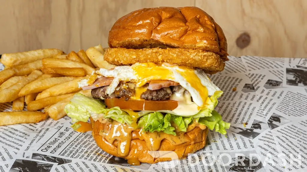 Chick N bun Burgers and catering restaurant in Christie Downs