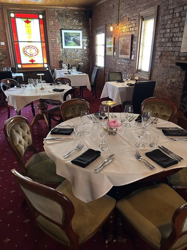 Rising Sun Inn restaurant in Leabrook