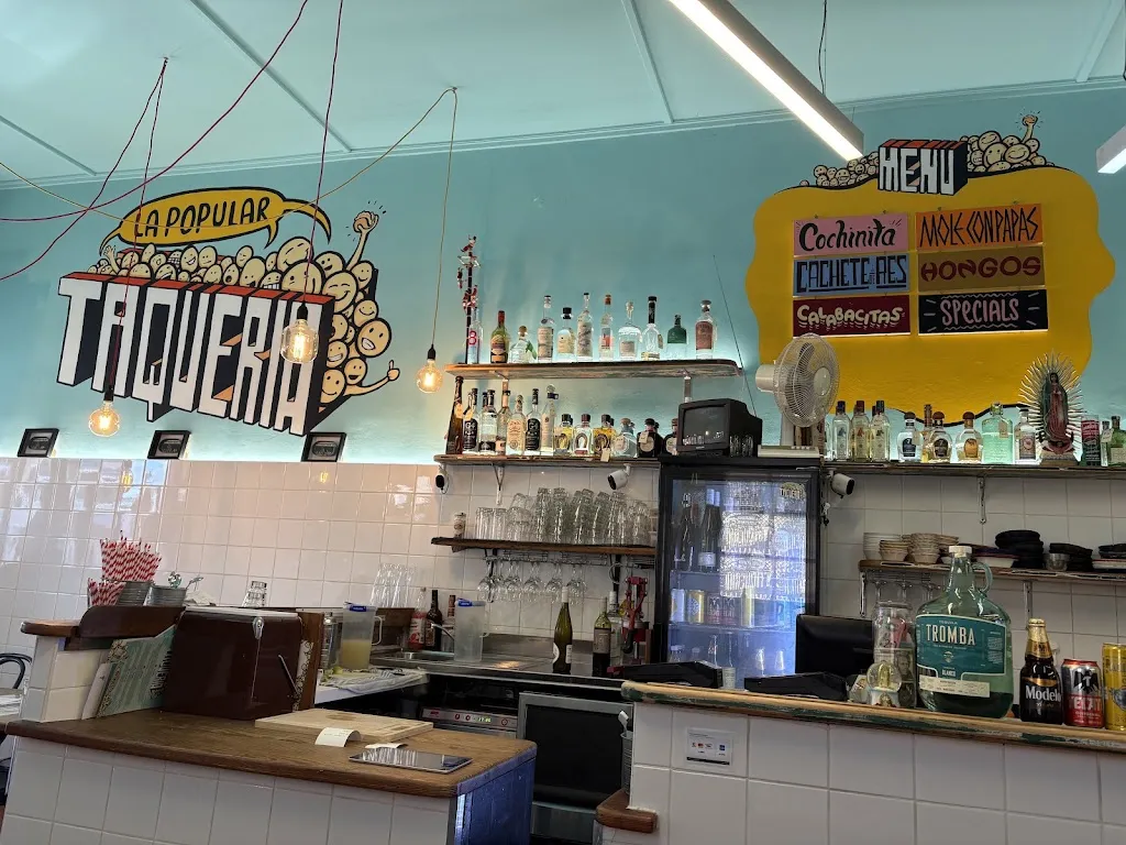 Vasili's Taverna_Ottoway_slider_bild_3