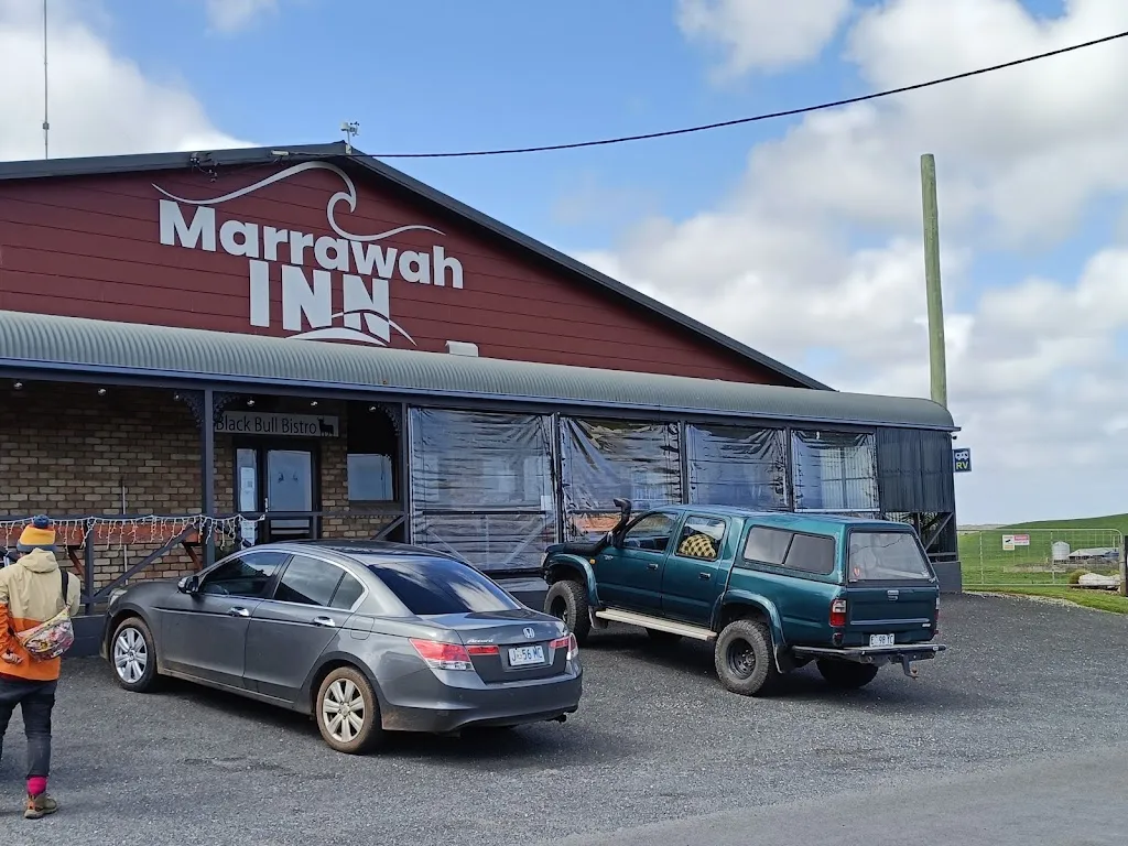 Lyn Kuckhahn_MARRAWAH INN_Circular Head_reseña