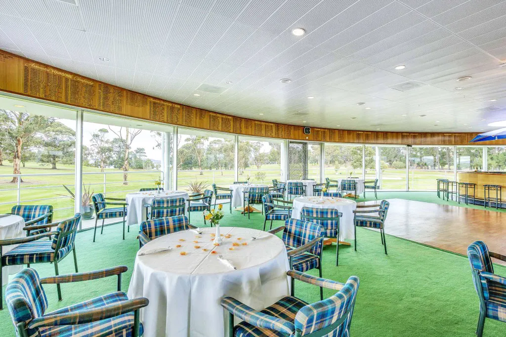 Viewpoint Eatery and Bar restaurant in George Town