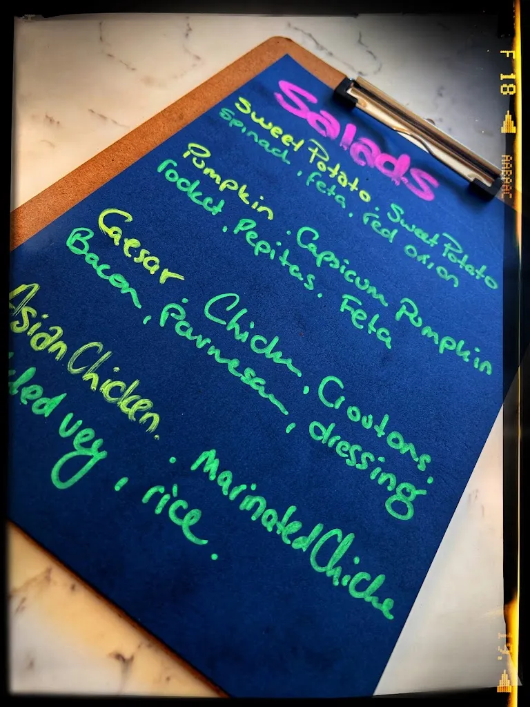 Playfish_St Helens_menu_bild_1