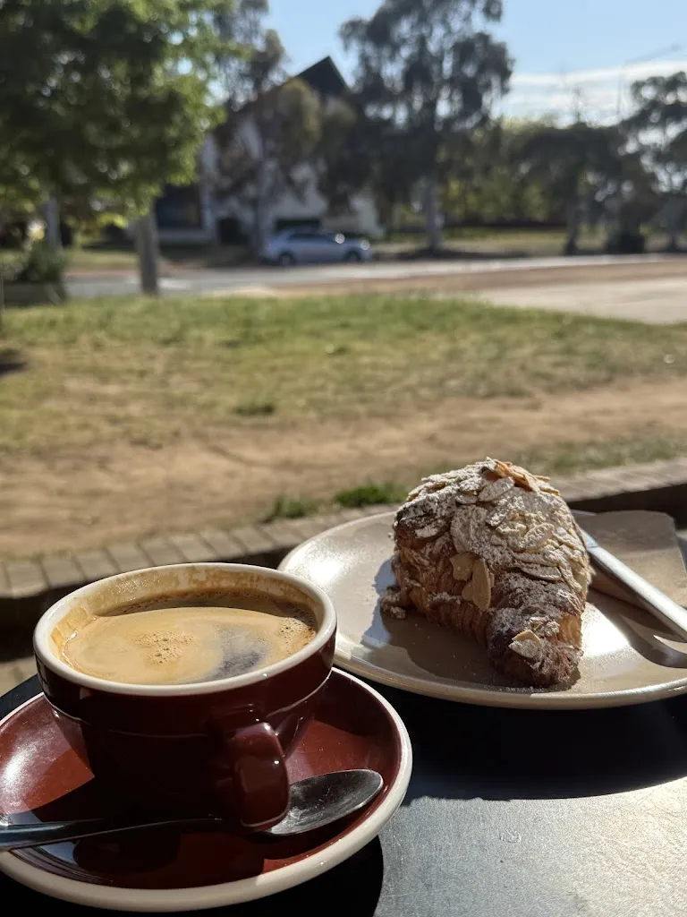 Redbrick Coffee Curtin_Barton_slider_bild_2