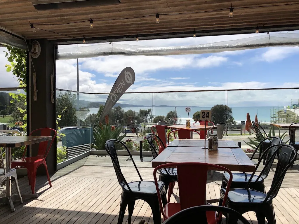 Lorne Central restaurant in Anglesea