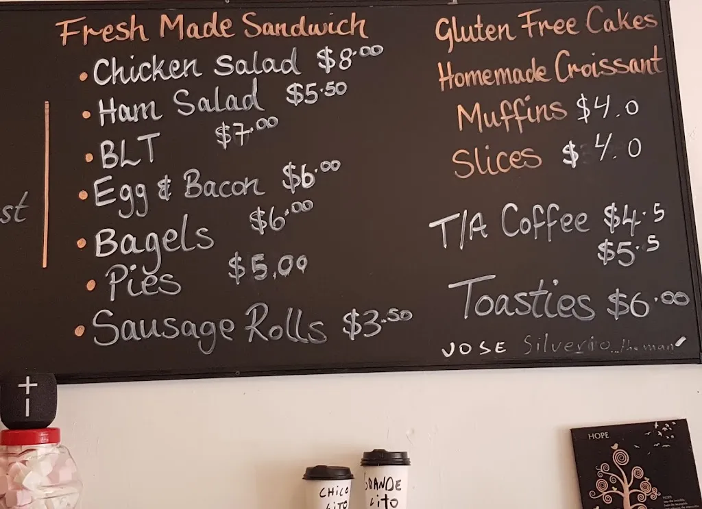 Cafe Lito_Casterton_menu_bild_1