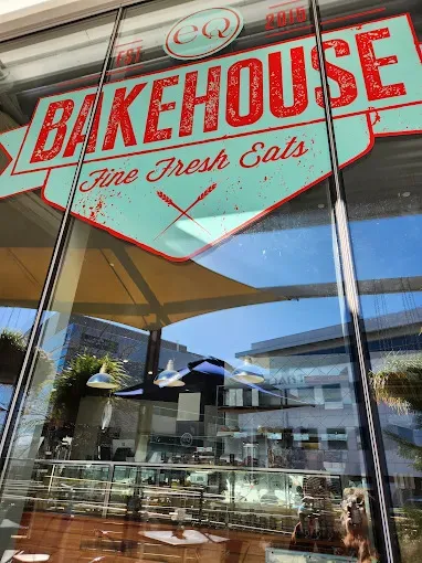 EQ Cafe & Bakehouse | Deakin restaurant in Barton