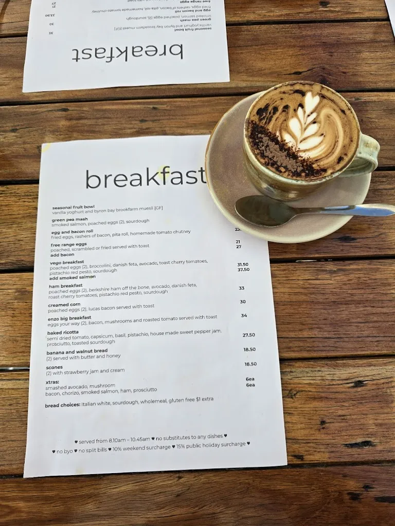 Cafe Enzo_Aberdare_menu_bild_2