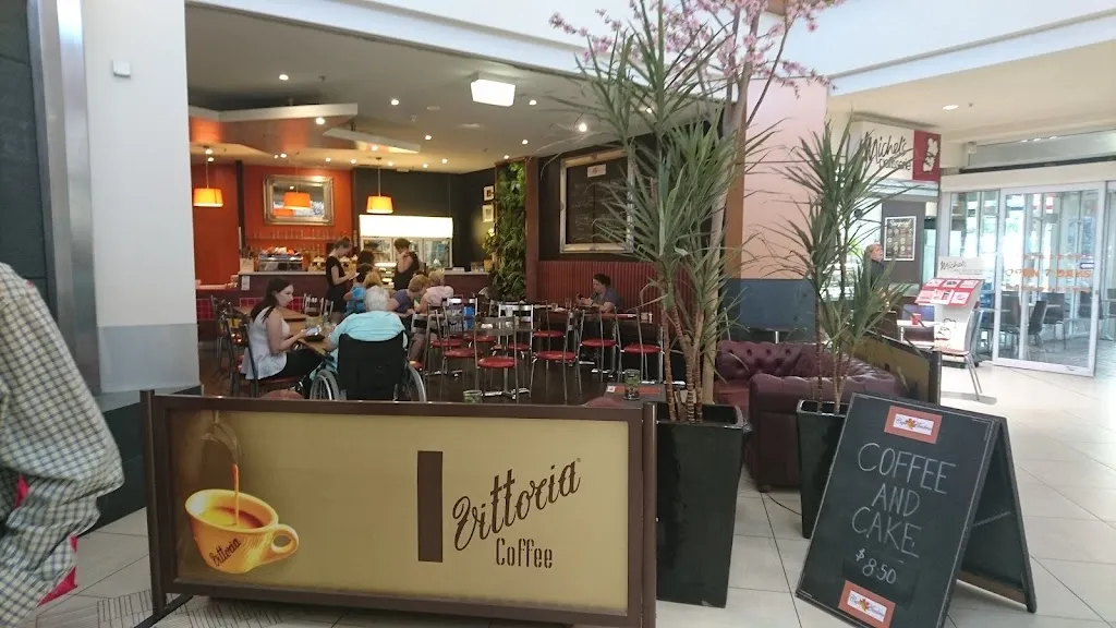 Café Ambra restaurant in Heidelberg Heights