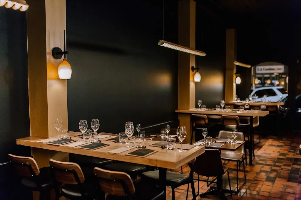 Recess Bar + Eats_Indented Head_slider_bild_1