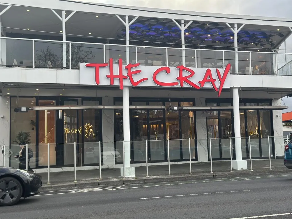 The Cray Seafood & Grill Restaurant Essendon restaurant in Maribyrnong