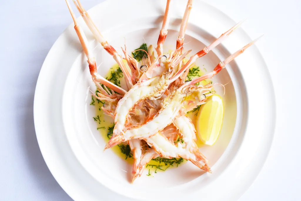 Pescara Restaurant_Abermain_slider_image_3