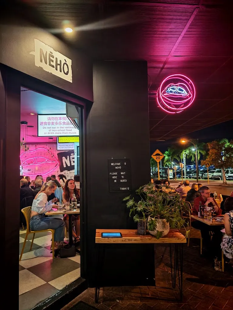 Christel Chin_Neho_Lathlain_review