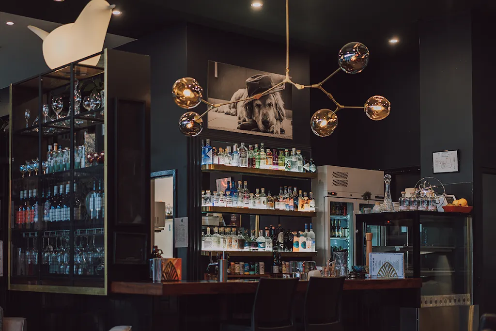 Bob's Boutique Bar restaurant in Tarcoola Beach