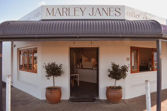 Marley Janes Cafe Pty Ltd restaurant in Albion Park Rail