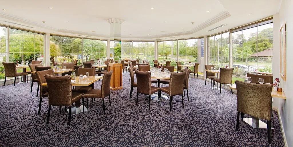 Hovell Bar & Grill Albury restaurant in Albury
