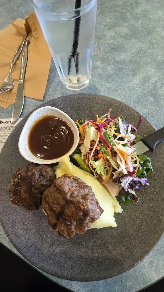 Tess_Wangi Waters_Arcadia vale_review
