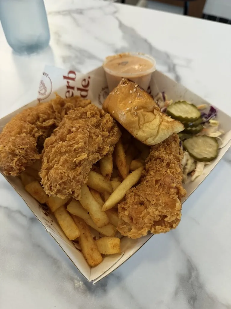 Kerbside Eatery_Argenton_slider_image_2