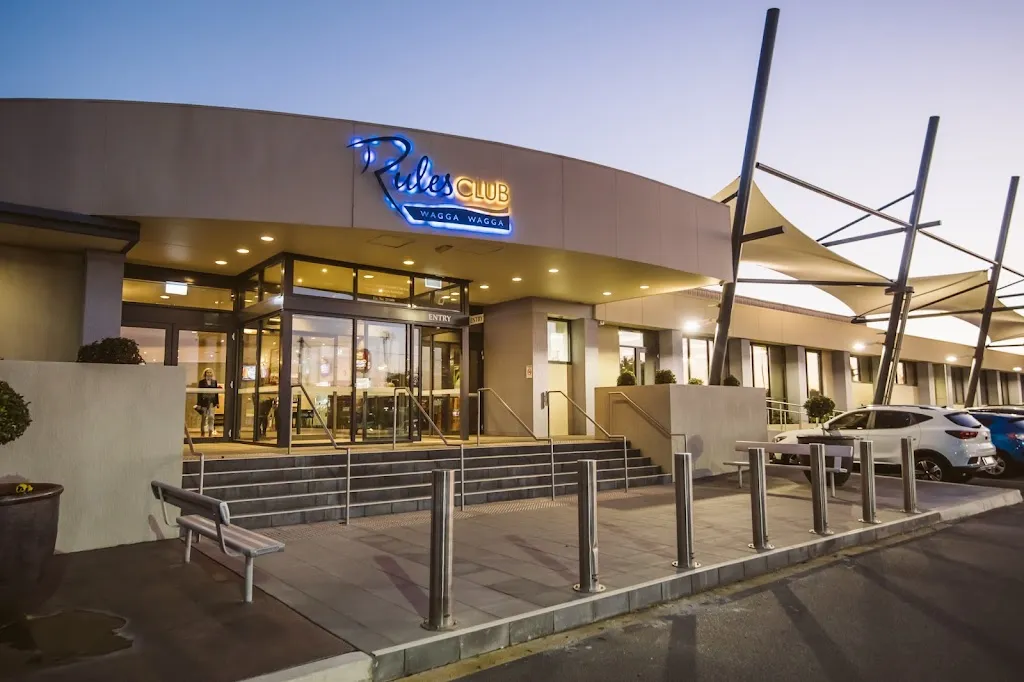 Rules Club Wagga Wagga restaurant in Ashmont