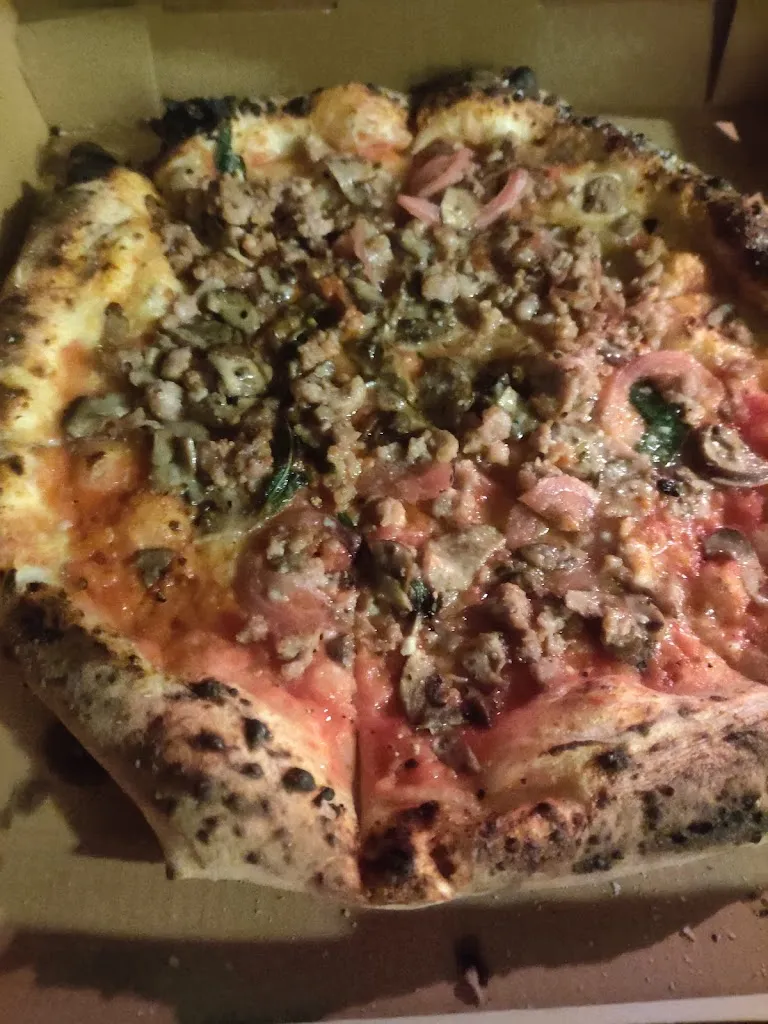 Menu_Ciro's Pizza_Austinmer_image_old_2