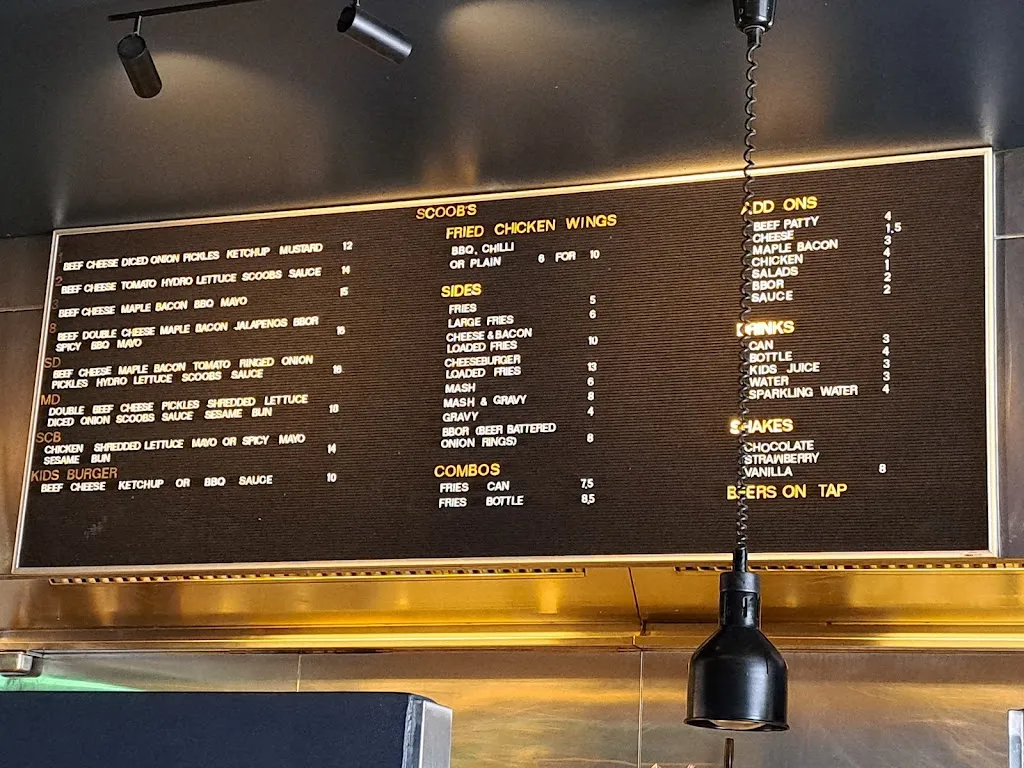 Scoob's_Auburn_menu_bild_1
