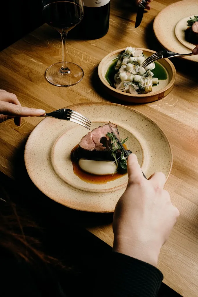 peonee restaurant_Canberra_slider_bild_2