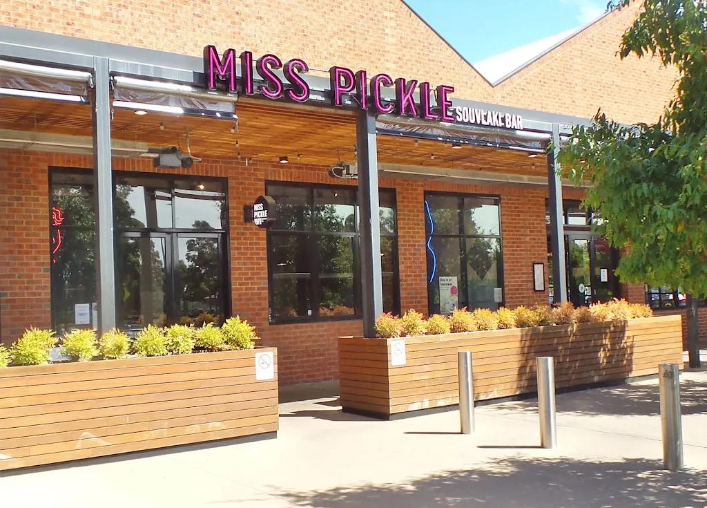 Miss Pickle 1971 Casey Central restaurant in Casey