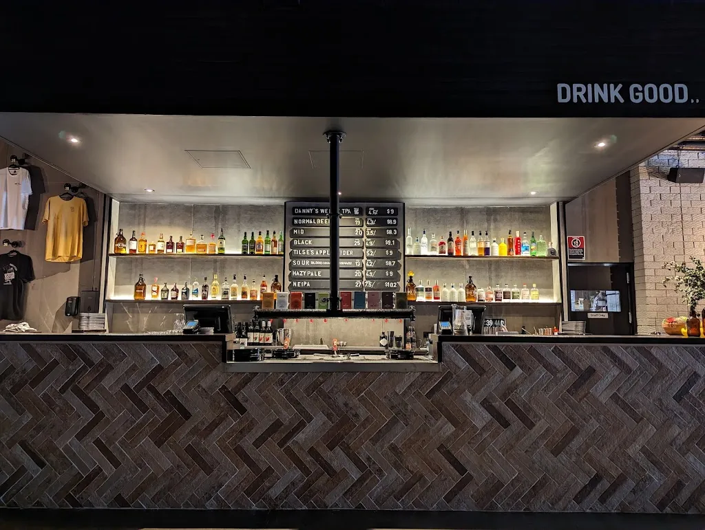 Good Folk Brewing_Bar Beach_slider_immagine_1