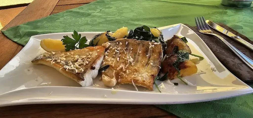 Florian Danzinger_Gasthof Kropf_Deutsch-Griffen_avis