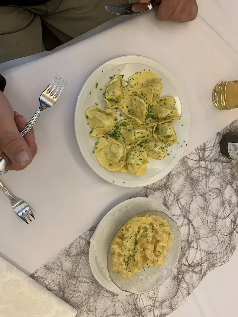 Evi Napetschnig_Gasthof Kropf_Deutsch-Griffen_avis