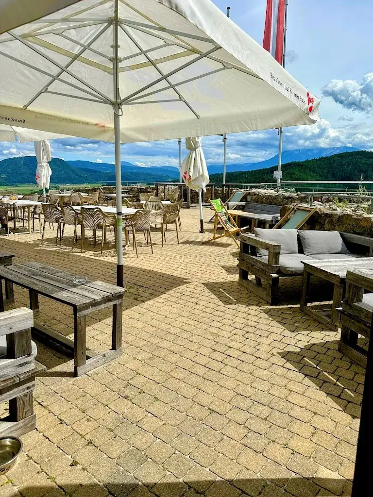 isbjørn_Schlossbergschänke_Deutsch-Griffen_review