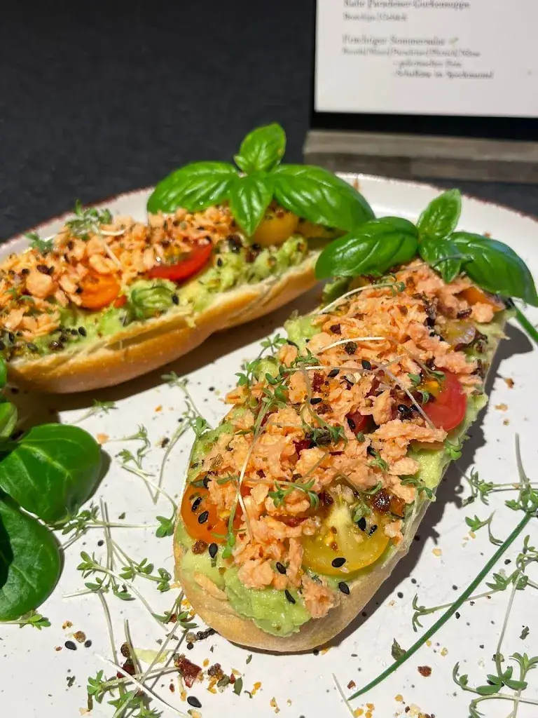 MORIZZ Wein + Brot_Donnerskirchen_slider_image_2